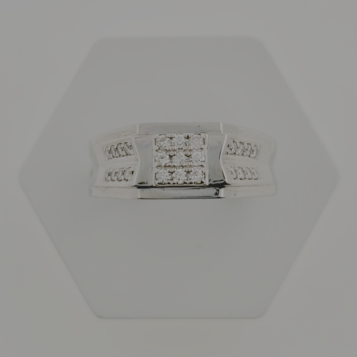 [LOCAL-RNG-2201-00241] အလယ်စိန်၉ပွင့်ဘေးစိန်နှစ်တန်းစိန်ပါကျားကွင်းလက်စွပ်